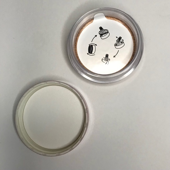 NEW ABH ANASTASIA BEVERLY HILLS Sunset Highlighter - Picture 3 of 6